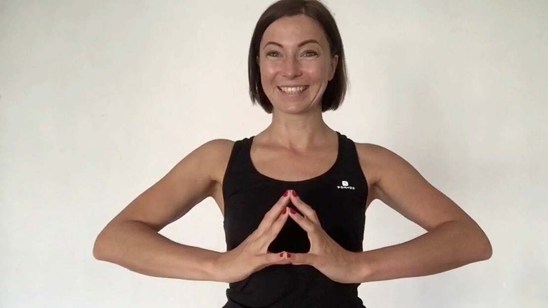 Diamond exercise for effective weight loss in the arms